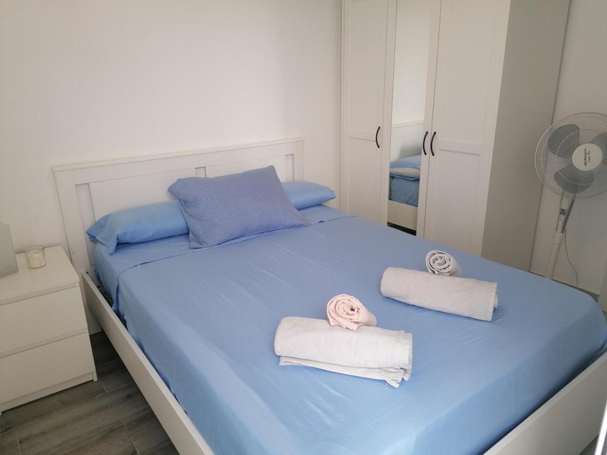 Brisamar Apartamento Con Aire Acondicionado ตอร์เรโมลิโนส ภายนอก รูปภาพ